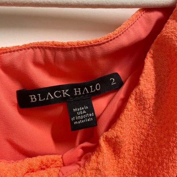 Black Halo cocktail dress. Size 2. Worn once. - Picture 2 of 3